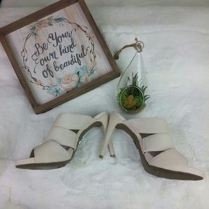 EUC Jennifer Lopez Jonelle Heels Blush Sz 9